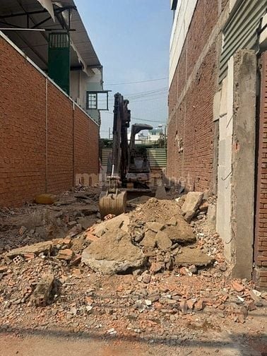 Đất Ngay Ngã Tư Ga,Đường Thạnh Lộc 19,4x17.4m-Gần Chợ Cầu Đồng
