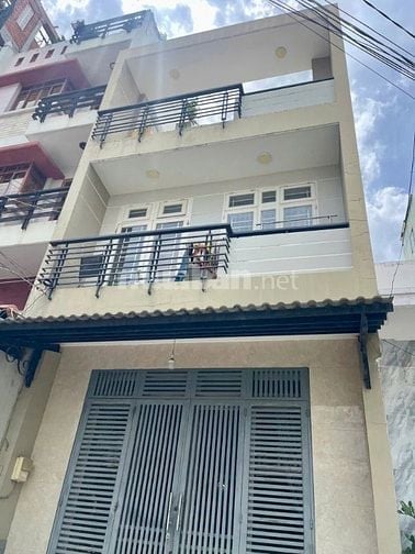 Nhà Lê Đức Thọ Gò Vấp 3 Tầng, Hẻm 6m, 3PN, 4WC, Không Gian Yên Tĩnh Để
