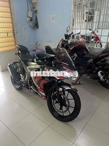 Suzuki GSX 150 xe đẹp máy zin êm giá tốt