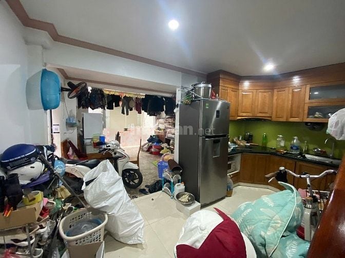 Chính chủ cho thuê nhà nguyên căn . Vừa ở kết hợp kinh doanh buôn bán 