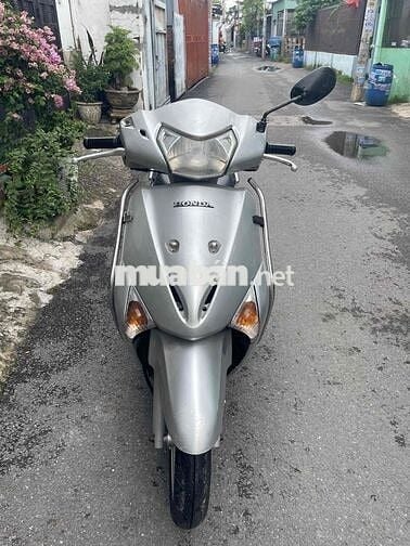 Bán honda scr Fi máy rất êm, biển số thành phố