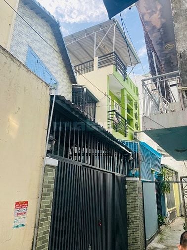 Bán nhà rộng đẹp (4,6x10,5) 1005/21 NGUYỄN KIỆM P3 Gò Vấp (Bv175)