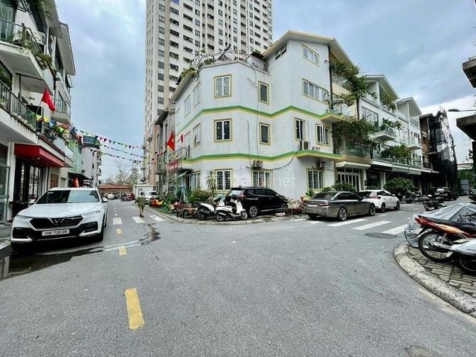 Tin Được Không Siêu Phẩm Liền kề Hoàng Mai Vài Bước Chân Ra Mặt Đường 