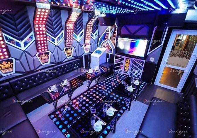 Karaoke Bình Thạnh tuyển quản lý PR, ngoại hình đẹp, lương 30tr. 