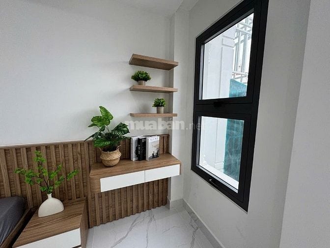 Bán nhà chính chủ mới xây 100% giáp Bình Thạnh