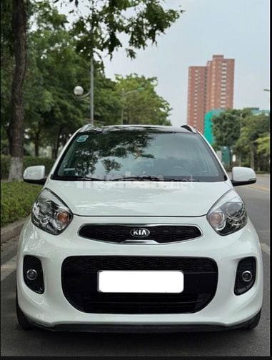 Cần bán Kia Morning S 2018 màu trắng siêu đẹp, nhìn là mê.