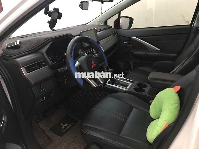 Mitsubishi Xpander 2022 Premium 1.5 AT - 25000 km