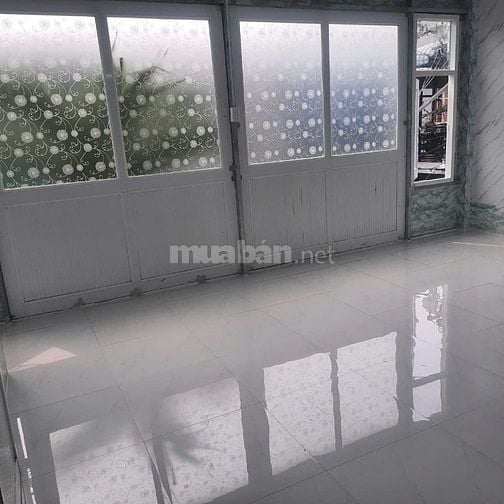 Nhà Đường Số 8, 30m2, Có Máy Lạnh, chỉ có 3.5Tr