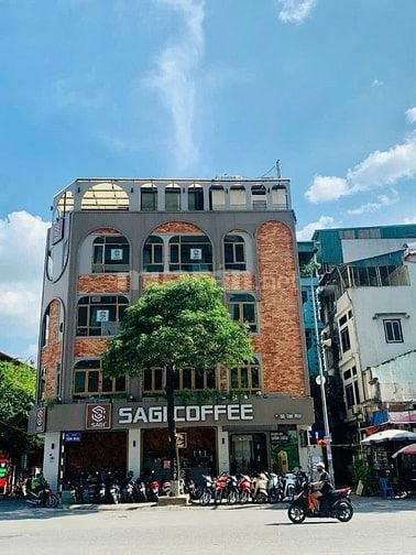 ĐẸP. Cho thuê nhà mặt phố Trung Kính 90mx4T,10m MT ngay ngã tư phố!!!