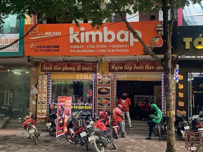 Cho thuê nhà mặt phố Hàng buồm 70m mặt tiền 3.5M, vị trí đẹp nhất phố!