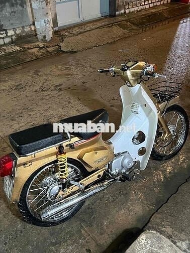 xe đi học đi làm giạo phố