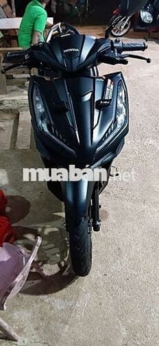 Xe mới mua ít đi để nhà nên bán
