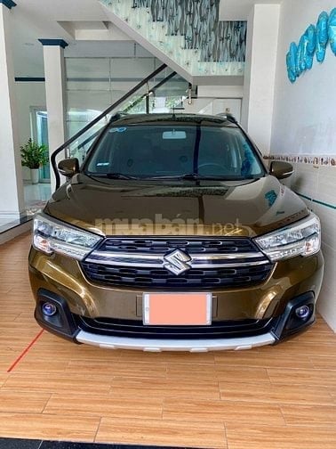 Xe 7 chổ số tự động Suzuki XL7 đăng ký 2022 nhập khẩu, gia đình 1 chủ 