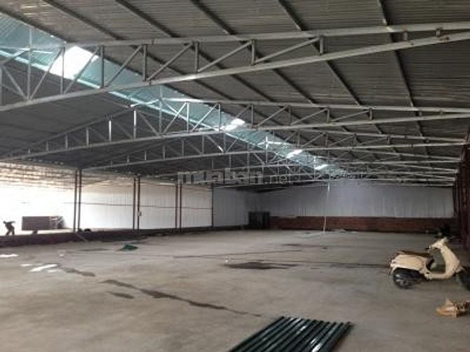 CHO THUÊ NHÀ KHO 380M2 TẠI HOÀ QUÝ, GIÁ TỐT CHỈ 15 TRIỆU