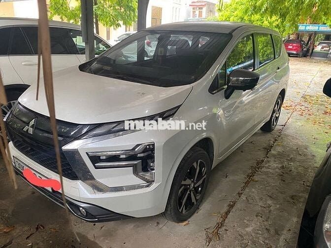 Mitsubishi Xpander 2022 AT Premium - 8000 km