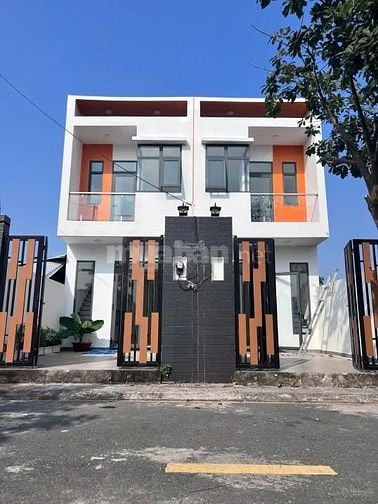 Bán nhà mới toanh ngay Sân bay Long Thành giá siêu thơm
