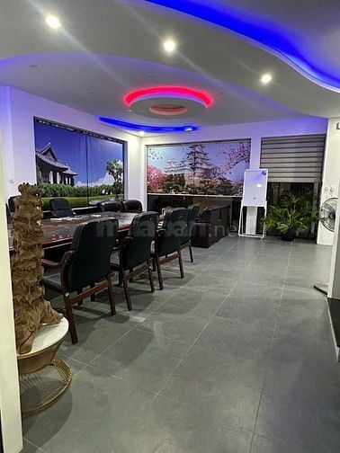 Chính chủ cho thuê biệt thự Ngoại Giao Đoàn - 300m2
