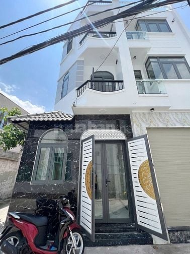Nhà góc mới 4 tầng hẻm 4m đường Bông Sao P5Q8. Giá: 3.88 tỷ