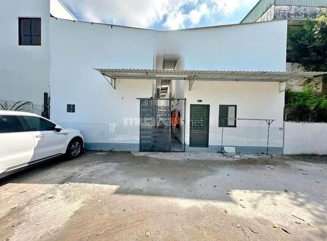 Chủ ngộp ngân hàng nên gửi bán dãy trọ 10 Phòng KCN Tây Bắc giá 980TR