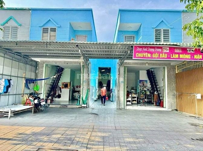 CẦN BÁN GẤP DÃY TRỌ – GIỮA KCN PHƯỚC ĐÔNG -  GIÁ 780 TRIỆU - SHR