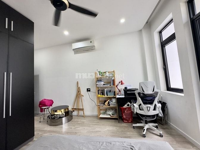 ♨️ TÔ HIẾN THÀNH – QUẬN 10 – NHÀ ĐẸP 4 TẦNG – 70M² – NỞ HẬU 11M