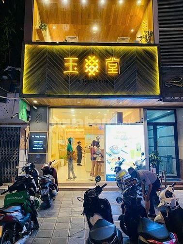 Cho thuê nhà mặt phố Hàng Gà 40x2T mặt tiền 5,5m vị trí đỉnh nhất phố!