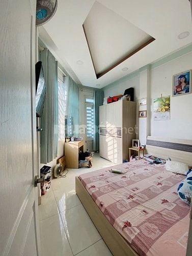 CHỈ 4.95 TỶ - HẺM 100 BÌNH THỚI Q11 KẾ Q10, 40M2 CÁCH MT 20M