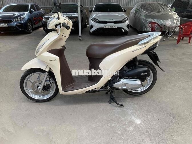 Honda Vision 110 Fi màu vàng kem đời 2018 bstp