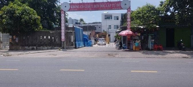 NHÀ CÓ THỂ SỮA CHỮA NHƯNG VỊ TRÍ THÌ KHÔNG - ĐÃ GIẢM THÊM GẦN 200 TRỆU