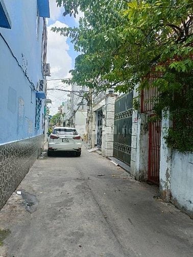 Hẻm xe hơi thông DT:7x15 1 lầu tiện xây biệt thực or tách 2 căn đtu