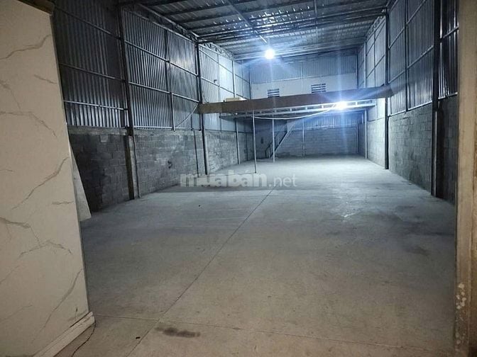 CHỦ KẸT VỐN BÁN GẤP XƯỞNG 300M² GIÁ 560TR – SHR – TRẢNG BÀNG, TÂY 
