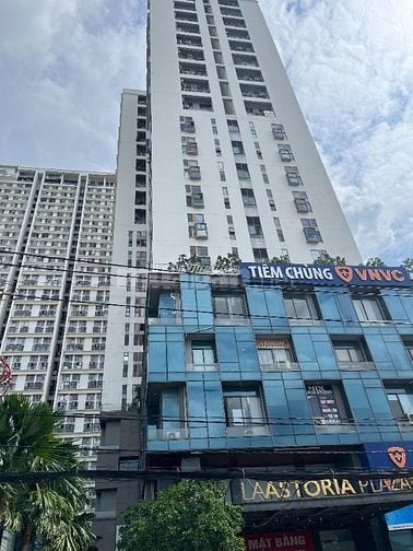Cho thuê căn hộ cao cấp LA Astoria , lầu cao , view sông 