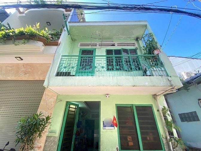 Nhà 1 lầu hẻm Phạm Văn Bạch, P15, Q.Tân Bình.