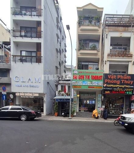 Chính chủ bán nhà mặt tiền Lê Thị Riêng Quận 1