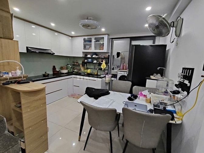GIẢM GẦN 1TỎI - BÁN NHÀ 3/2 QUẬN 10, KẾ HẺM XE TẢI, DT 50M2 NGANG 4M