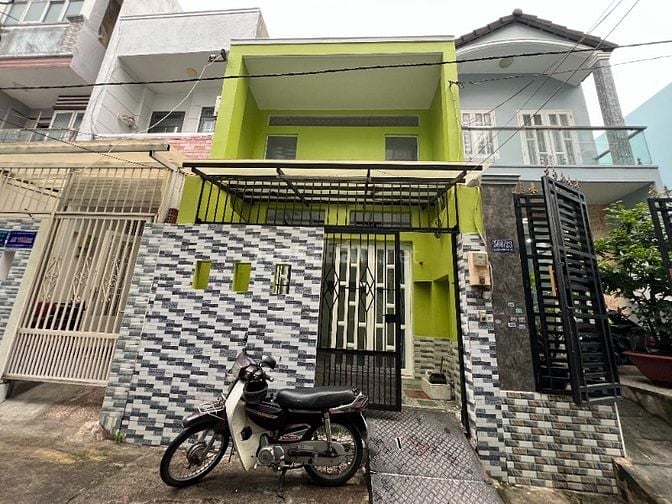 CHO THUÊ NHÀ MỚI, RỘNG 120m2 HẺM Ô TÔ GẦN BÙNG BINH PHÚ LÂM.