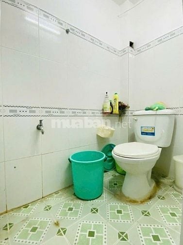 Bán nhà hẻm xe tải sát Ni Sư Huỳnh Liên, Tân Bình, 21m2, chỉ 2 tỷ nhỉn