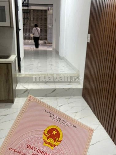 Bán nhà trong ngõ đường Láng, ngõ ôtô vào 