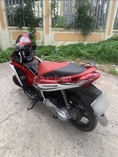 CHÍNH CHỦ BÁN XE HONDA AIR BLADE-CHẠY TỐT-GIÁ TỐT