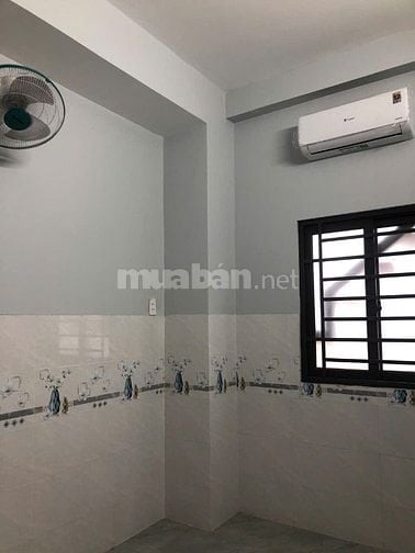 phòng mới 100% ,có tháng máy ,giá 1tr6 đến 2tr3
