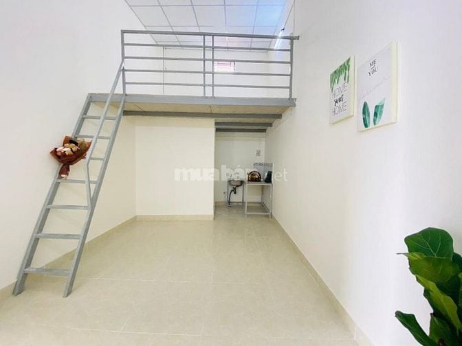 PHÒNG RỘNG CÓ GÁC 25M2 - TÂN PHÚ - HÒA BÌNH - WIFI FREE