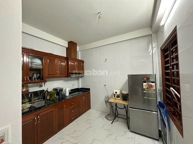 Về Ở Luôn – Nhà Độc Lập Chắc Chắn, Full Gỗ Tự Nhiên – Gần Vinhome
