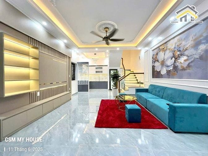 Bán nhà đường số 18 - 1 trệt 2 lầu. Giá 1,980 tỷ - DT:65m2. Ngay chợ