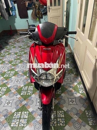Bán airblade máy rất êm, giấy tờ đầy đủ