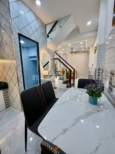 Nhà-2tầng-đẹp-lung-linh-Quang-Trung-phường11-Gò-vấp-nhà-đẹp vô ở liền