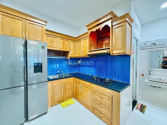 CHÚ TƯ BÁN NHANH NHÀ QUỐC HƯƠNG/Q2 48M2 DỌN VÔ Ở NGAY