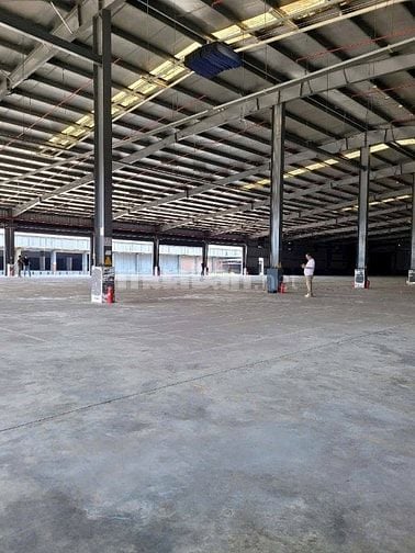 Cho thuê kho cao cấp gần Sân Bay, Tân Bình,KV: 12.000m2, kho: 10.000m2