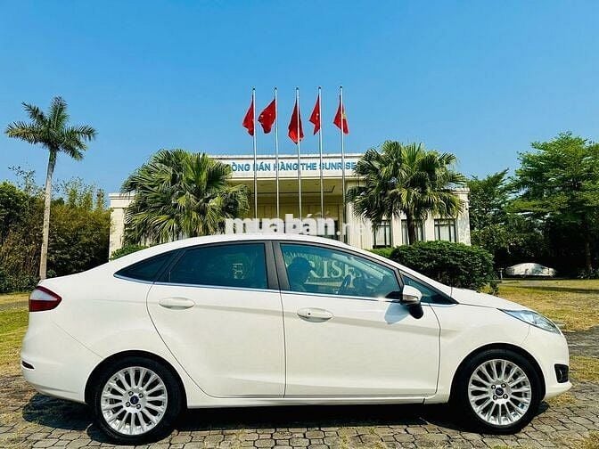 Ford Fiesta 2018 1.5 AT Titanium - 85000 km