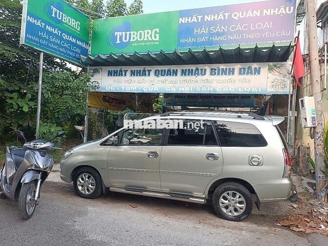 Toyota Innova 2007 G - 40000 km