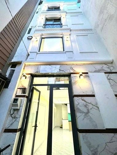 Kẹt tiền bán nhà Lý Thường Kiệt, p.15, Quận 11. Giá 4,01 tỷ/56m2, HXH